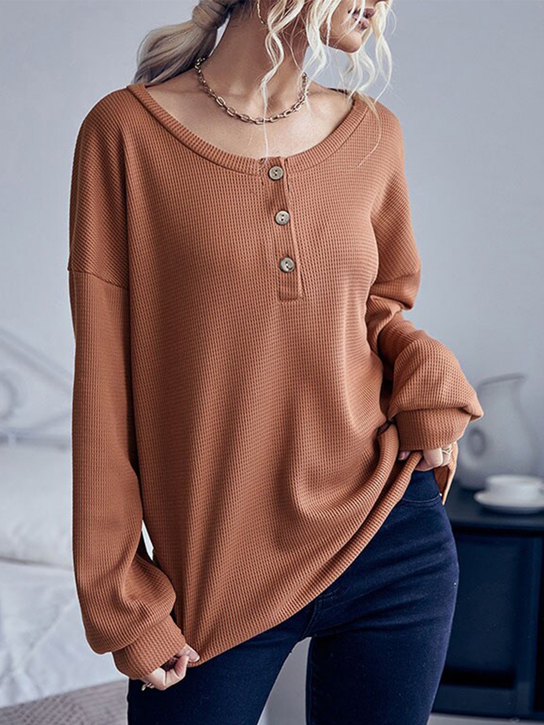 

La Aimee Brown Solid Top
