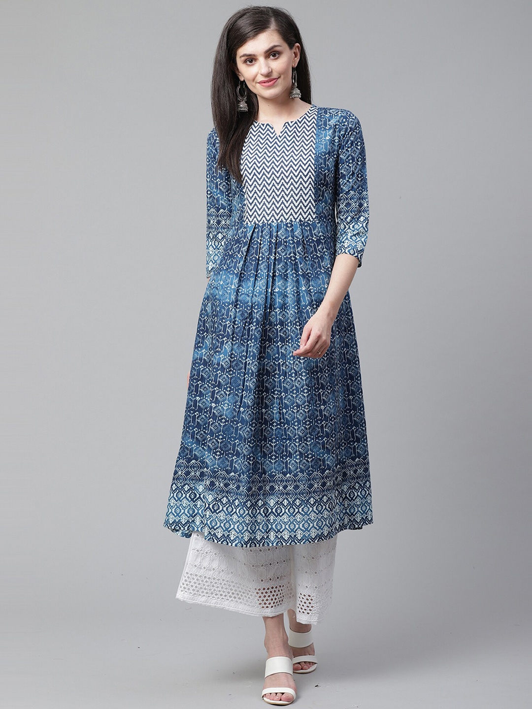 

Indo Era Women Blue & White Ethnic Motifs Printed Anarkali Kurta