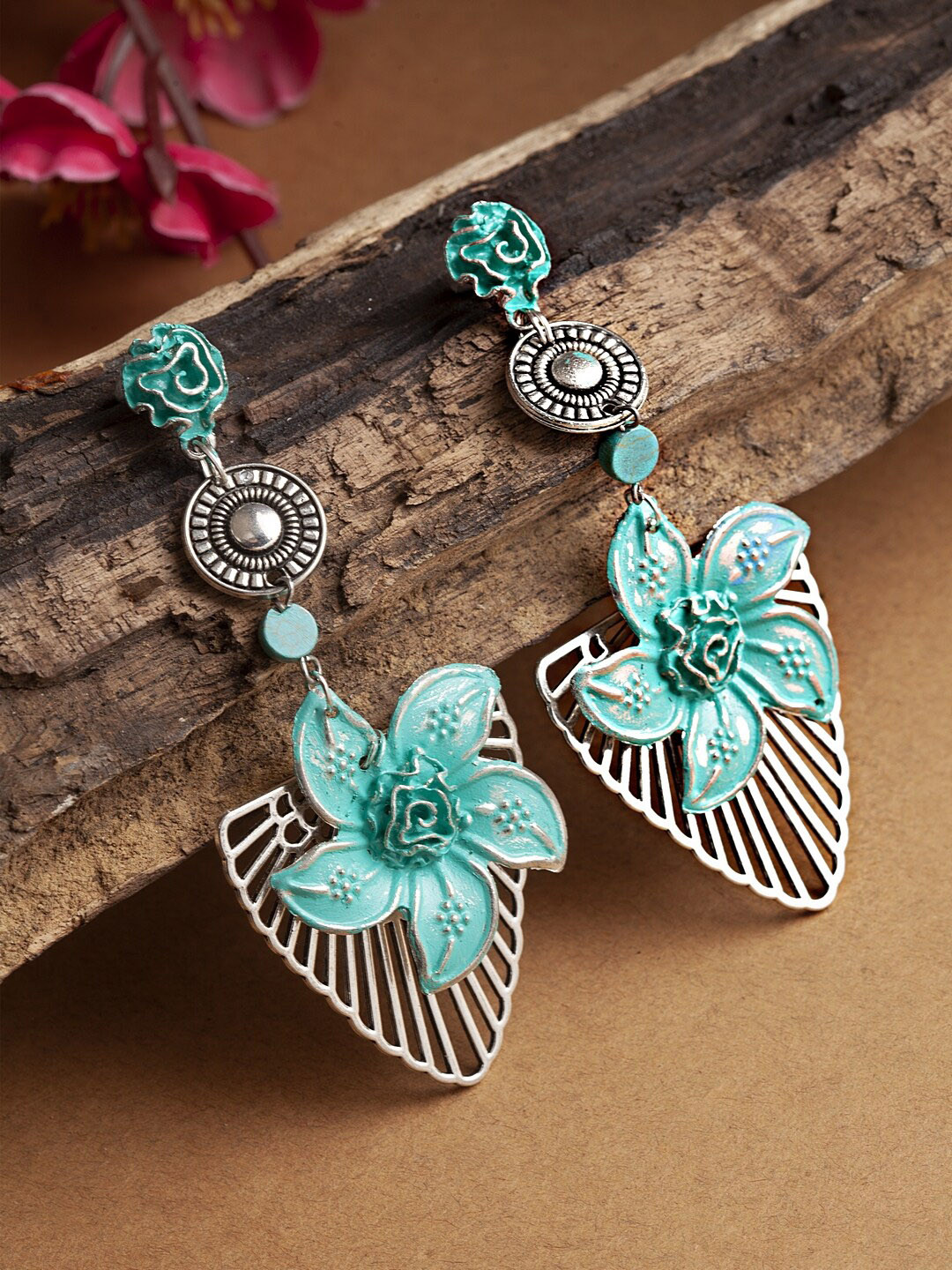 

Sangria Silver-Plated Contemporary Drop Earrings