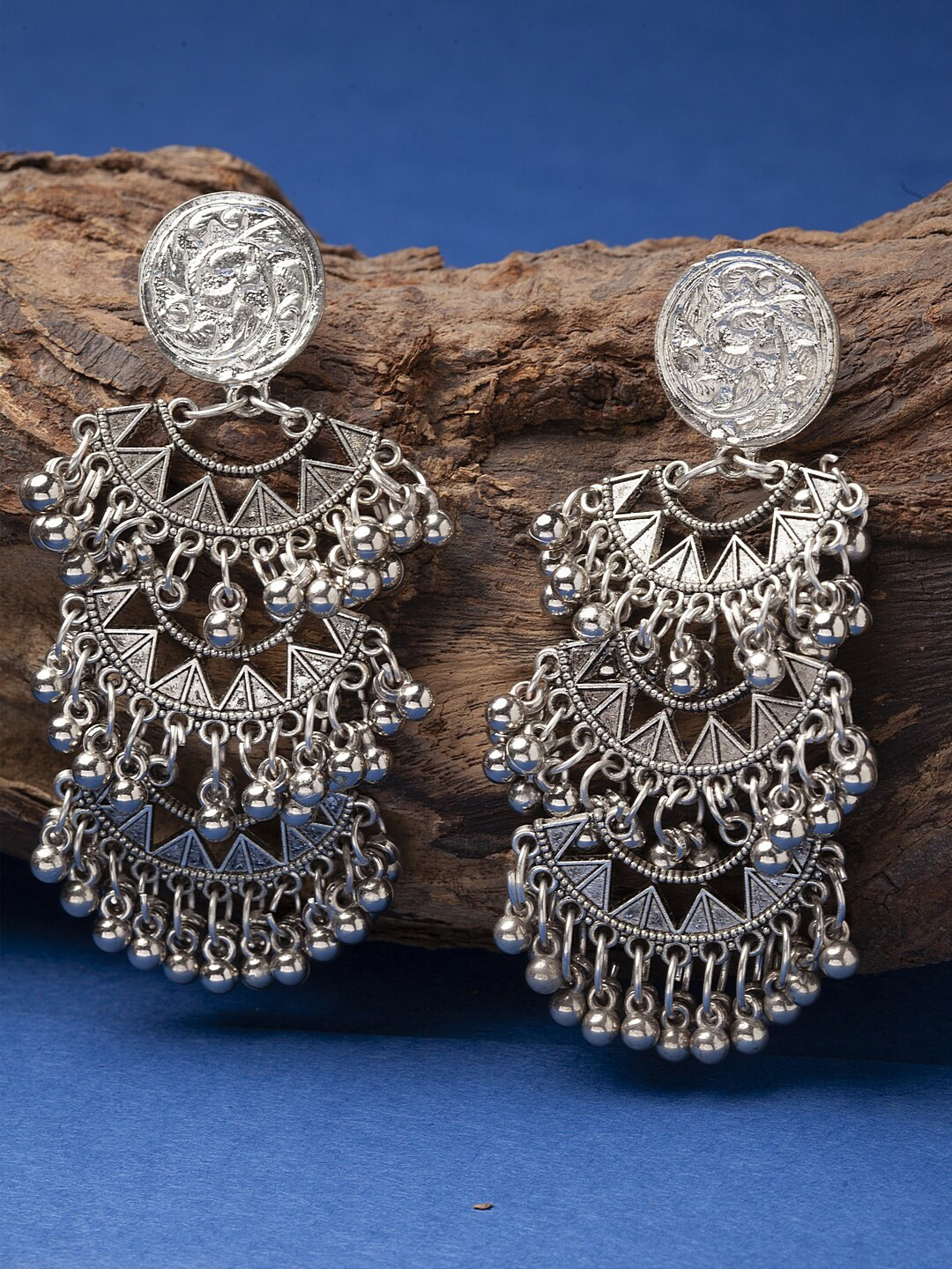 

Sangria Silver-Plated Contemporary Drop Earrings