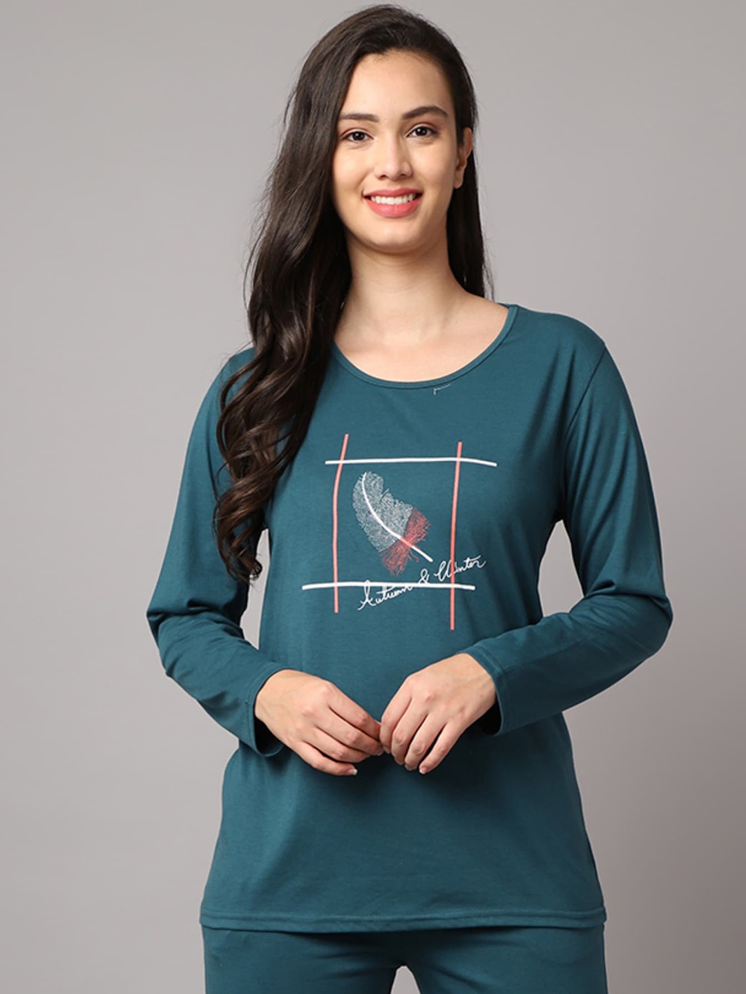 

Kanvin Women Teal Printed Lounge Tshirts