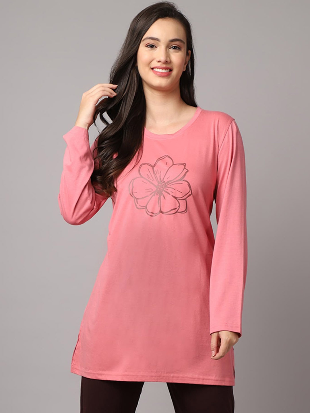 

Kanvin Women Pink Solid Lounge Tshirts