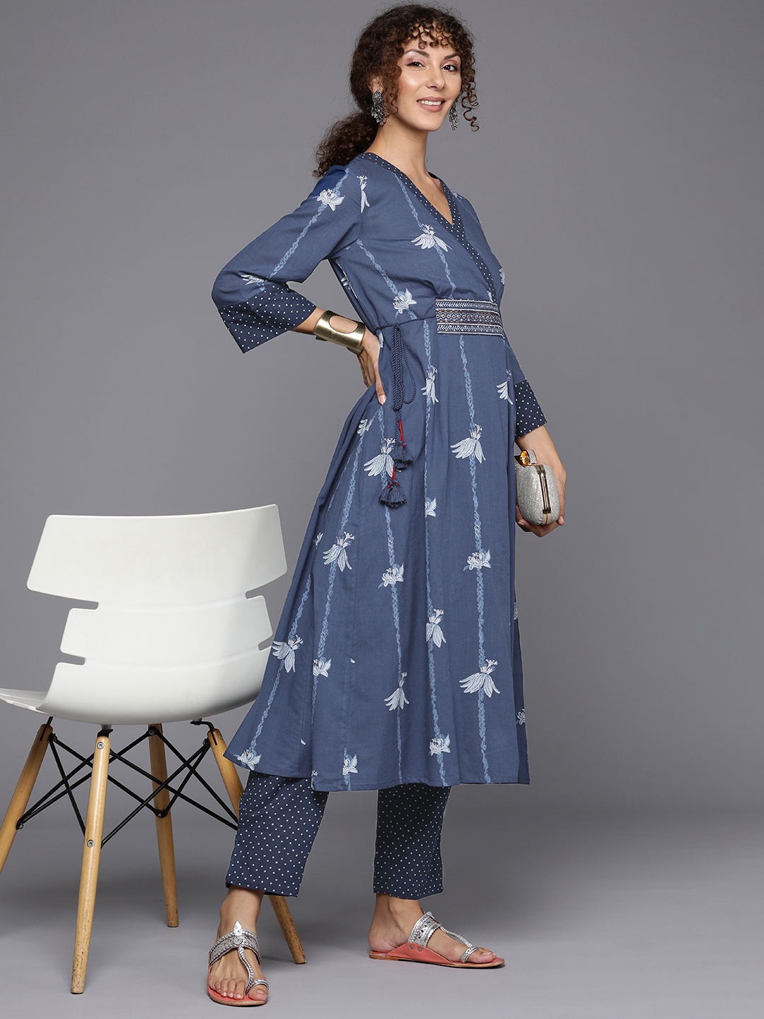 

Fabindia Women Navy Blue Ethnic Motifs Printed Pure Cotton Kurta with Trousers
