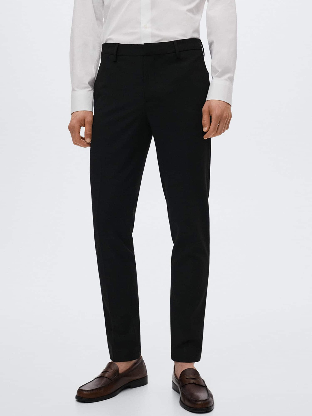

MANGO MAN Men Black Super Slim Fit Trousers