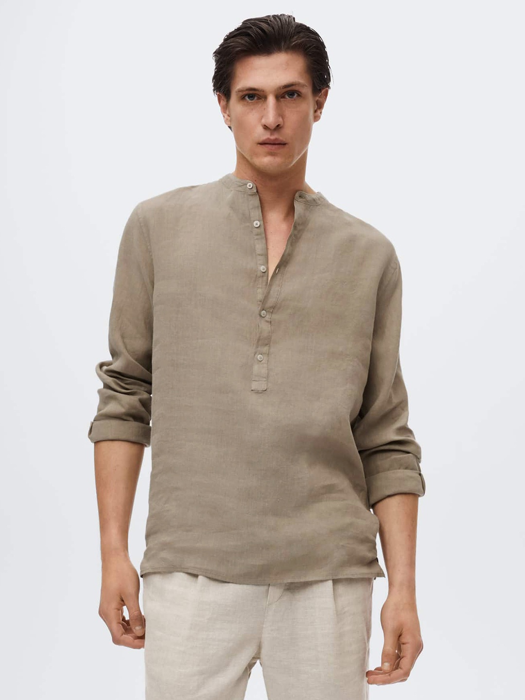 

MANGO MAN Beige Solid Linen Casual Shirt