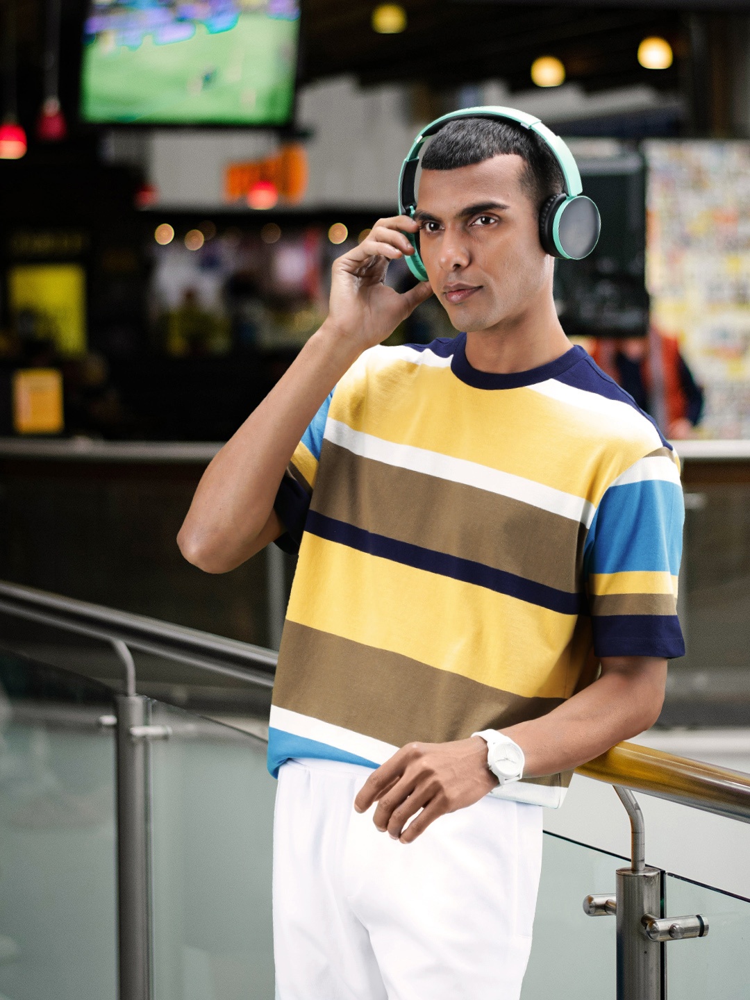 

MANGO MAN Yellow & Brown Striped Pure Cotton T-shirt