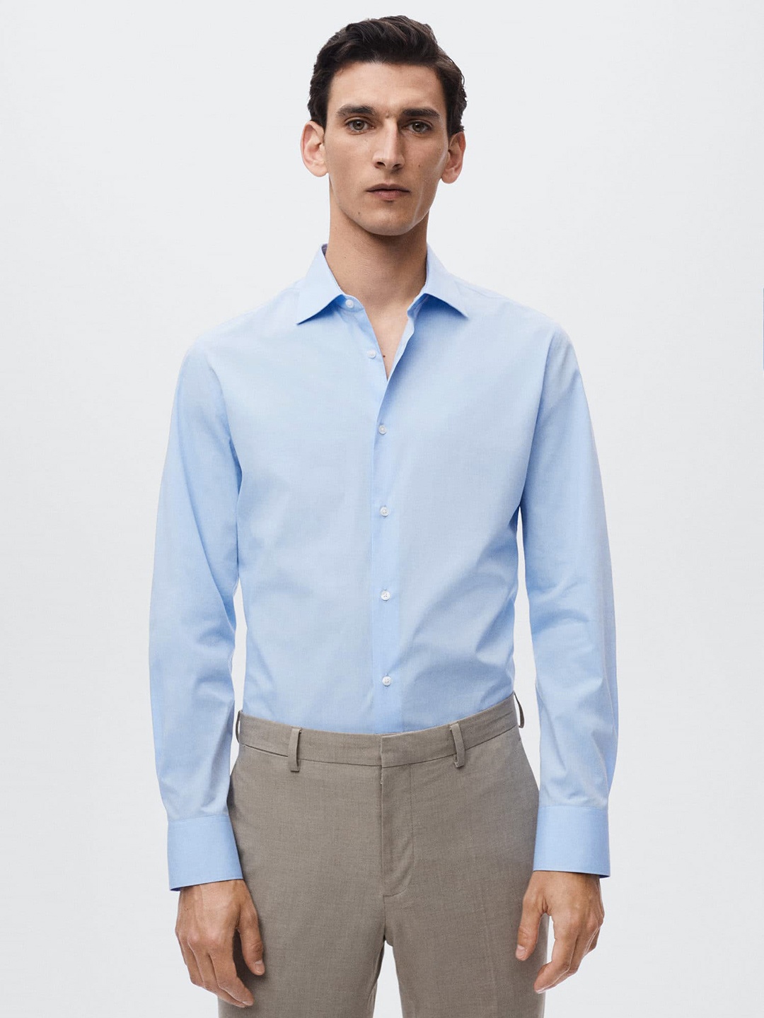 

MANGO MAN Blue Solid Formal Shirt