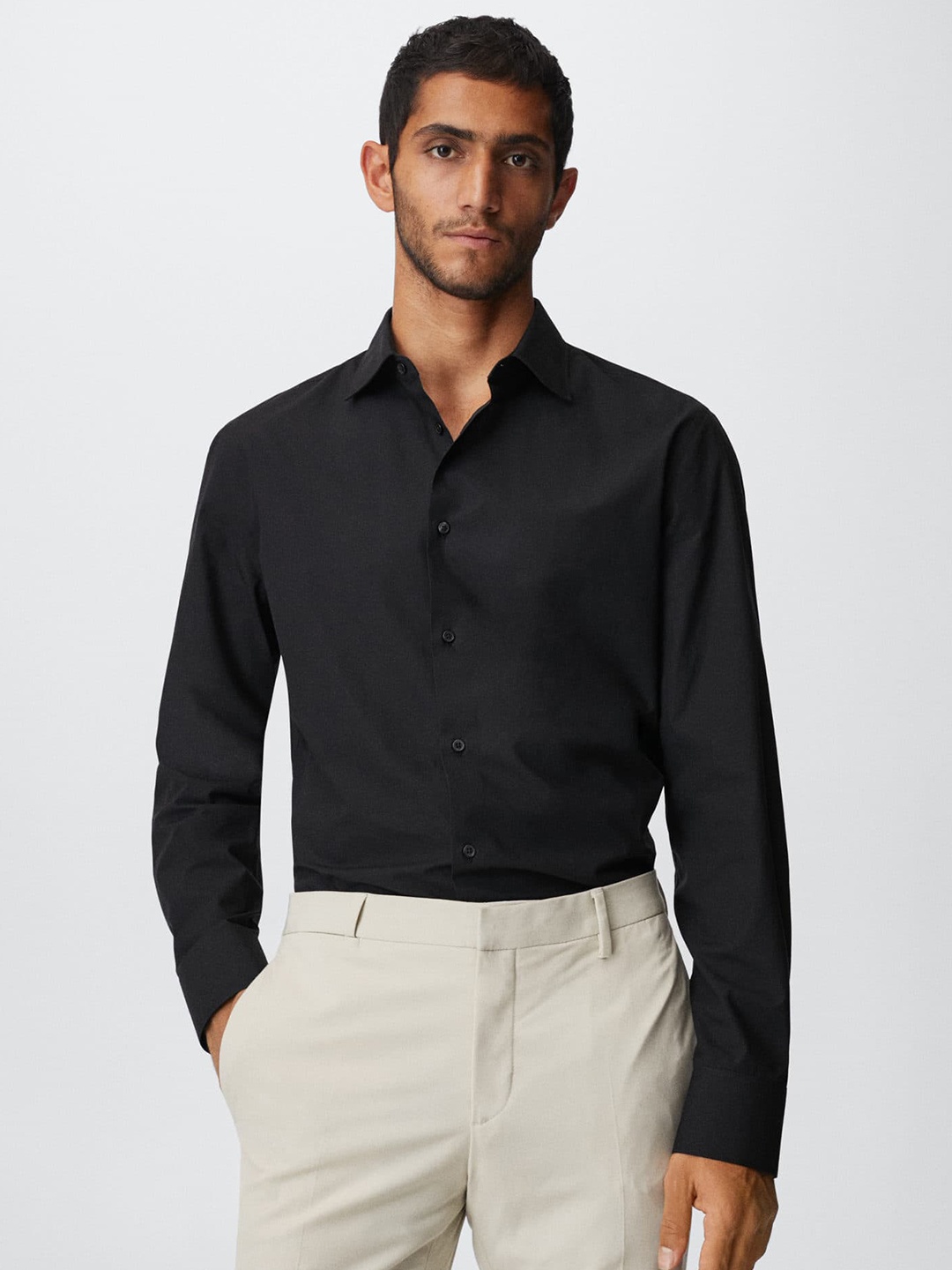 

MANGO MAN Black Slim Fit Formal Shirt