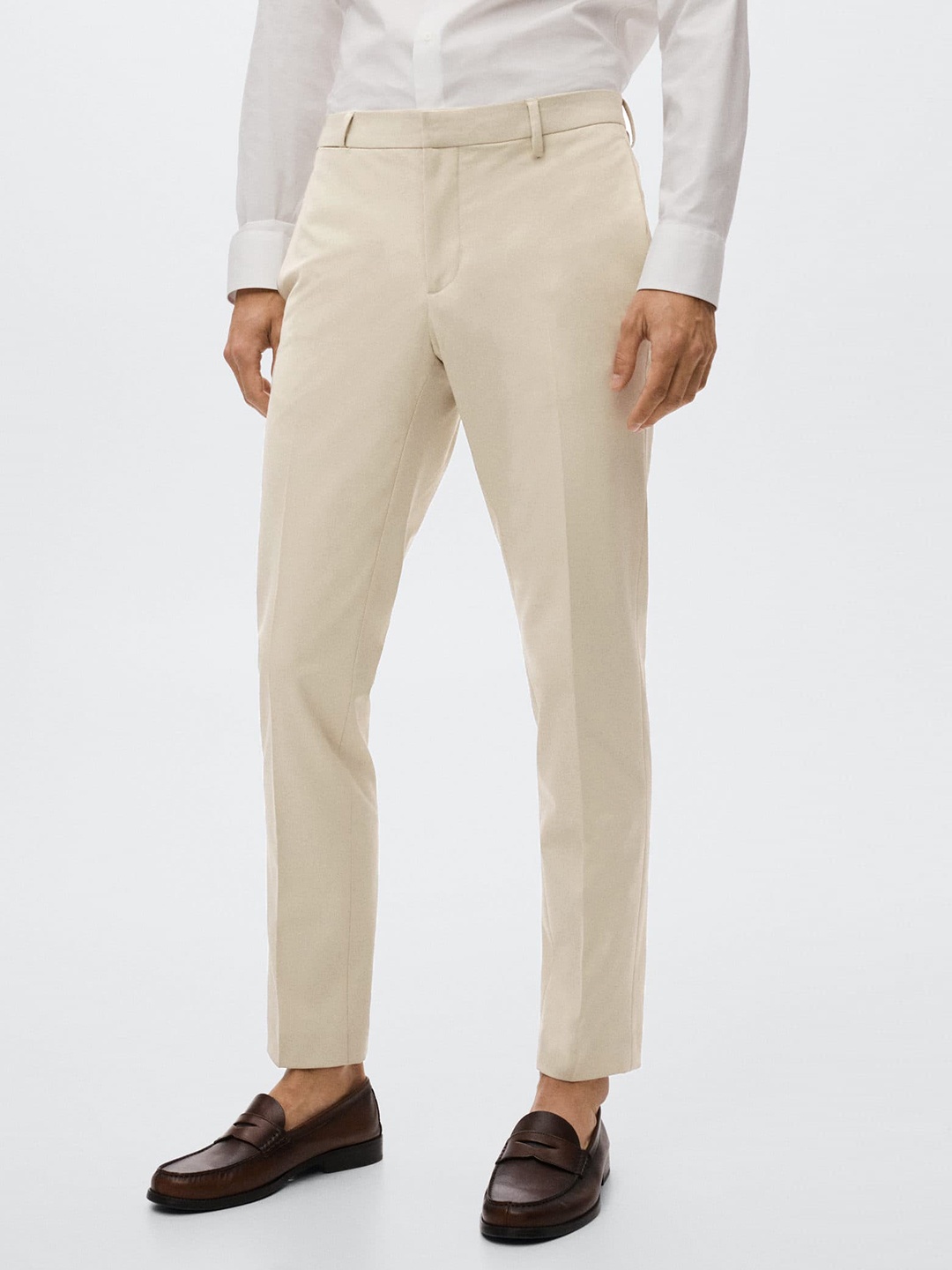 

MANGO MAN Men Off-White Super Slim Fit Trousers