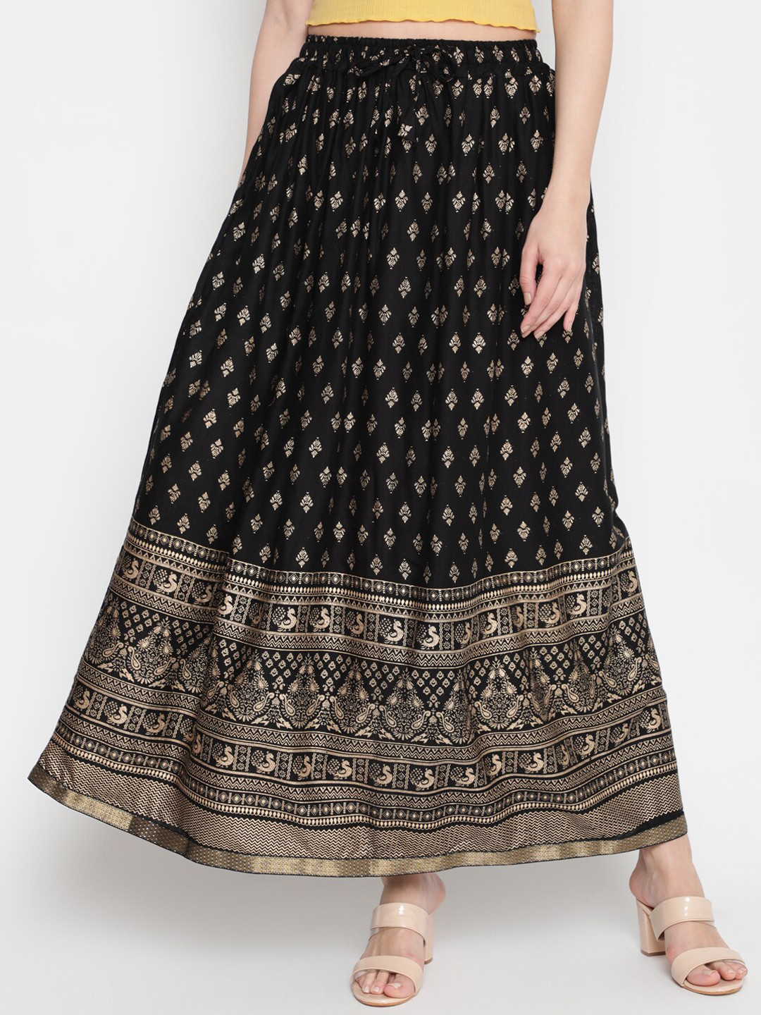 

AKIMIA Women Black & Gold- Toned Printed Flared Maxi Skirt