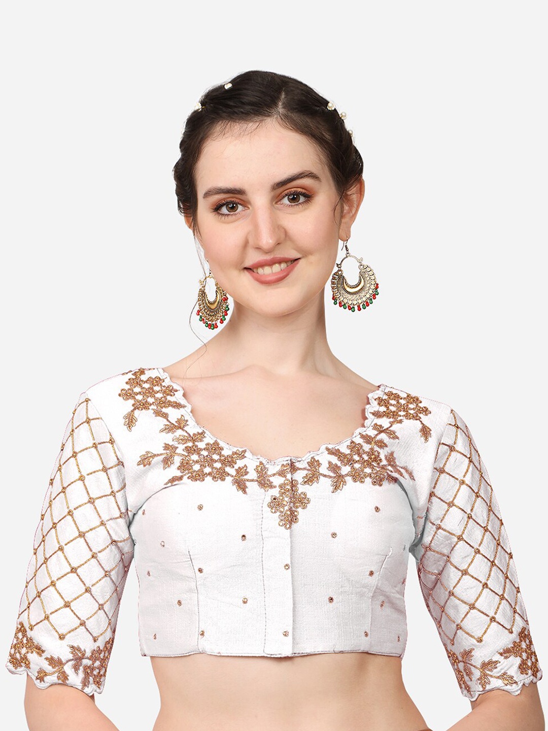 

PUJIA MILLS White & Gold-Toned Embroidered Saree Blouse