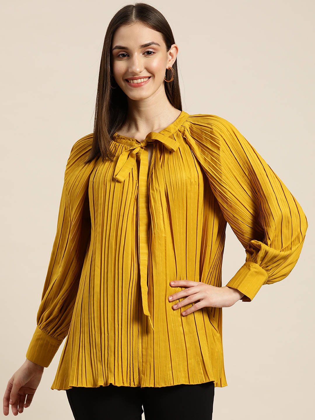 

Qurvii Mustard Yellow Tie-Up Neck Crepe Longline Top