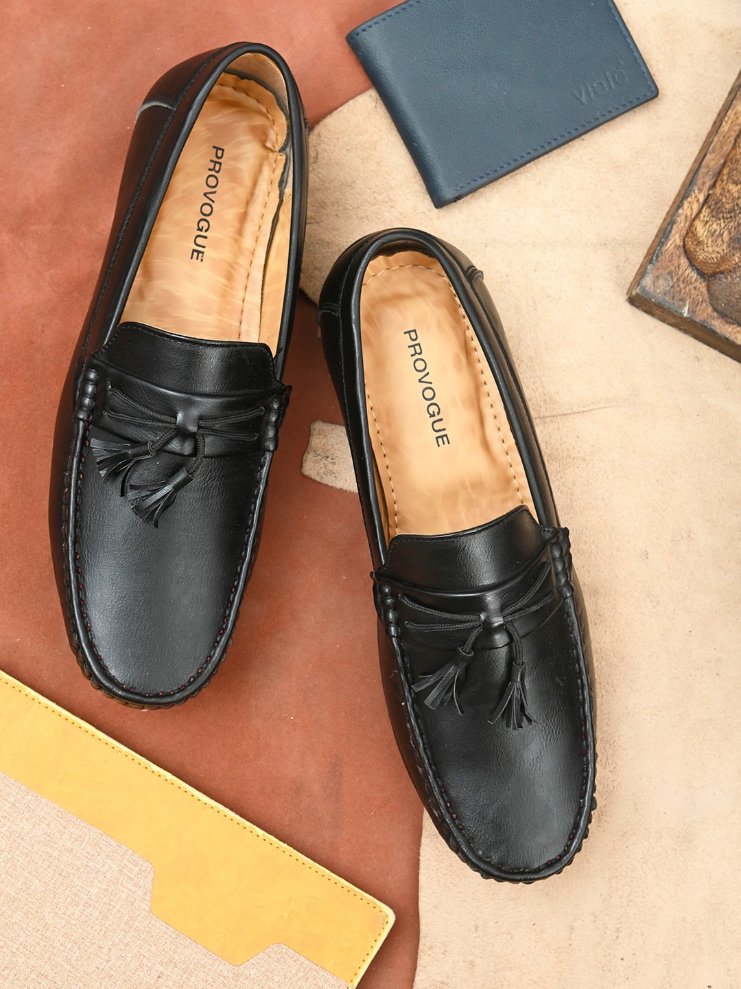 

Provogue Men Brown Loafers