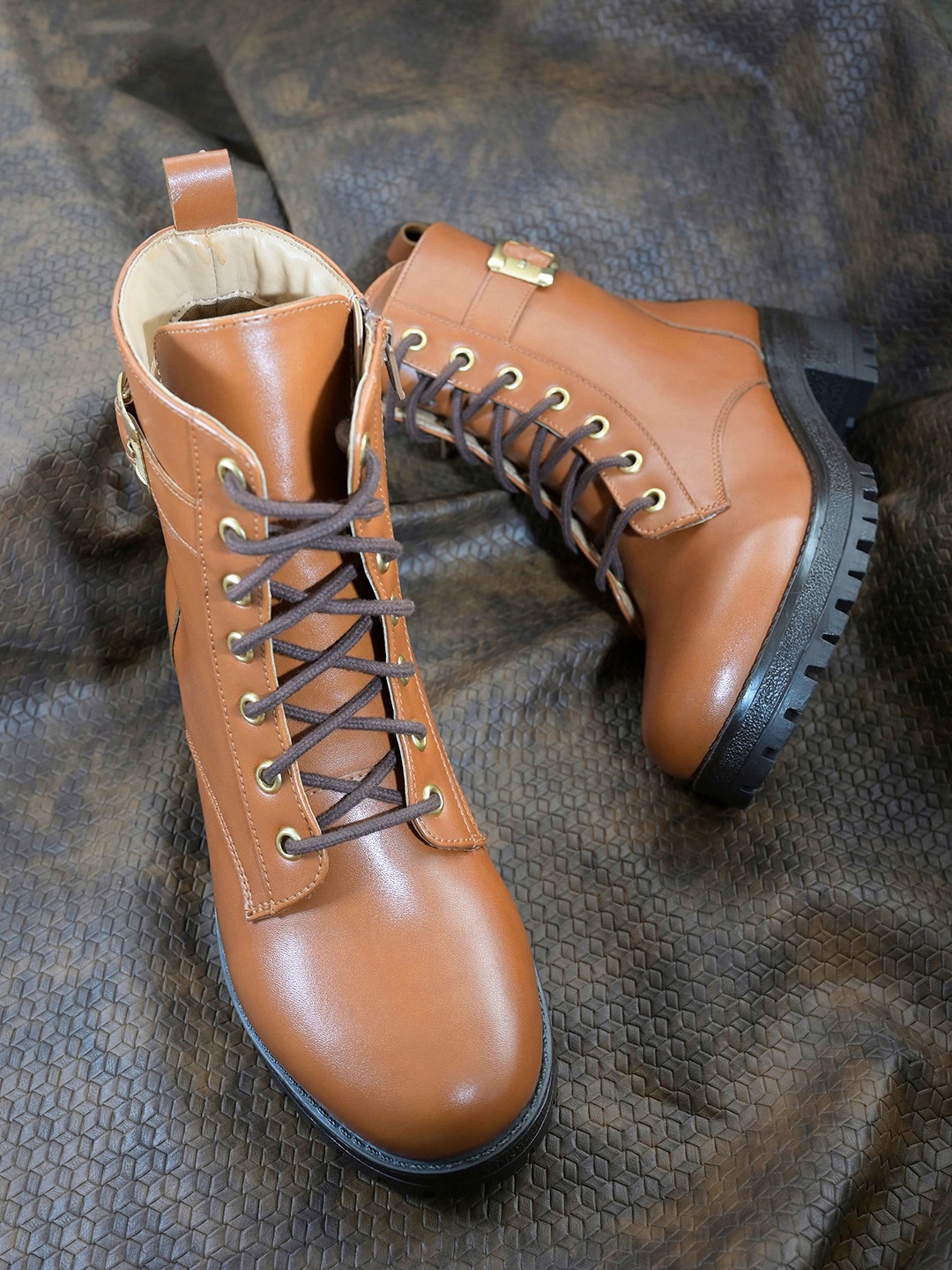 

Roadster Women Brown Genuine Leather Regular Boots