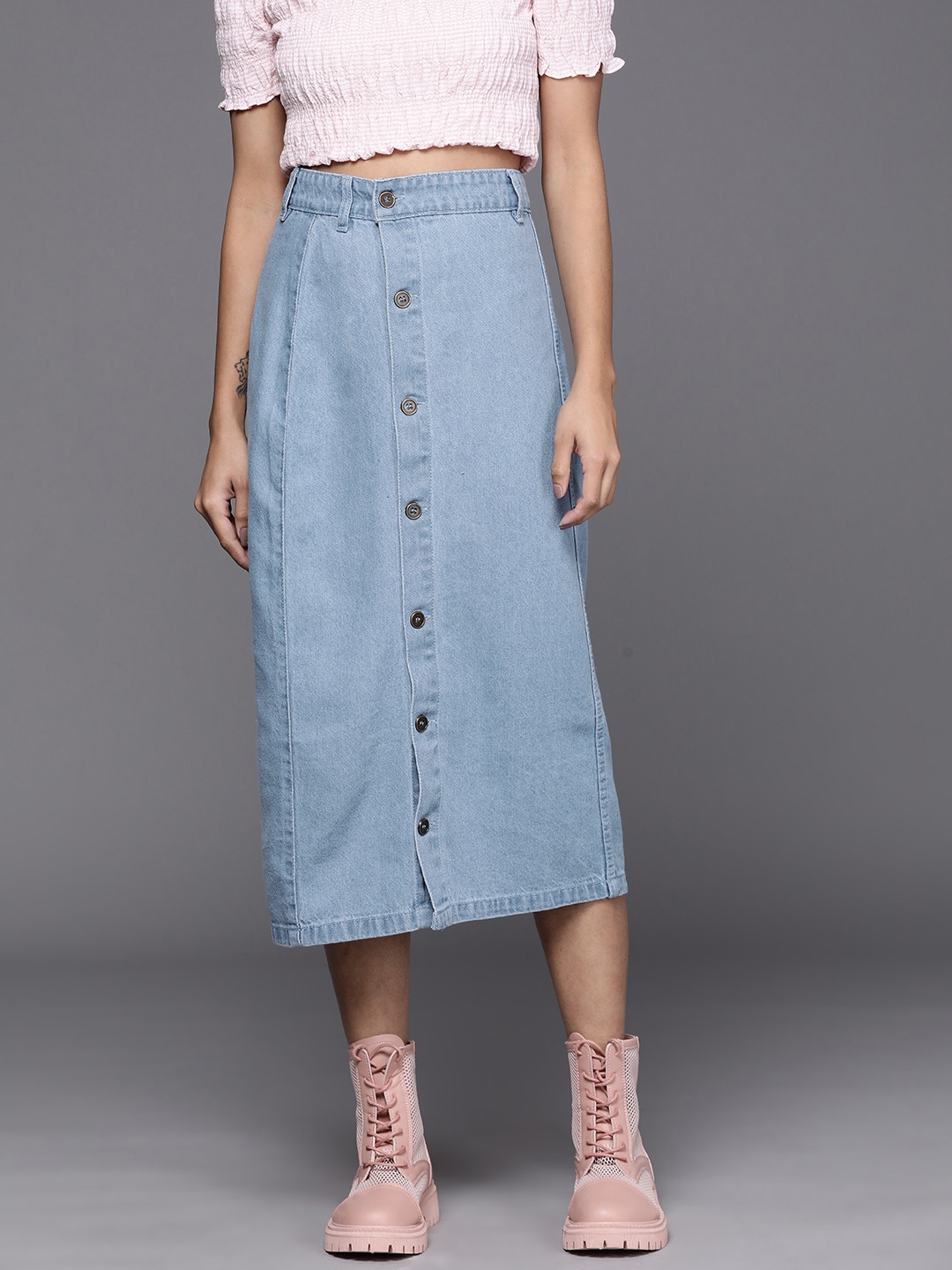 

SASSAFRAS Women Blue Solid Pure Cotton Denim Midi Straight Skirt