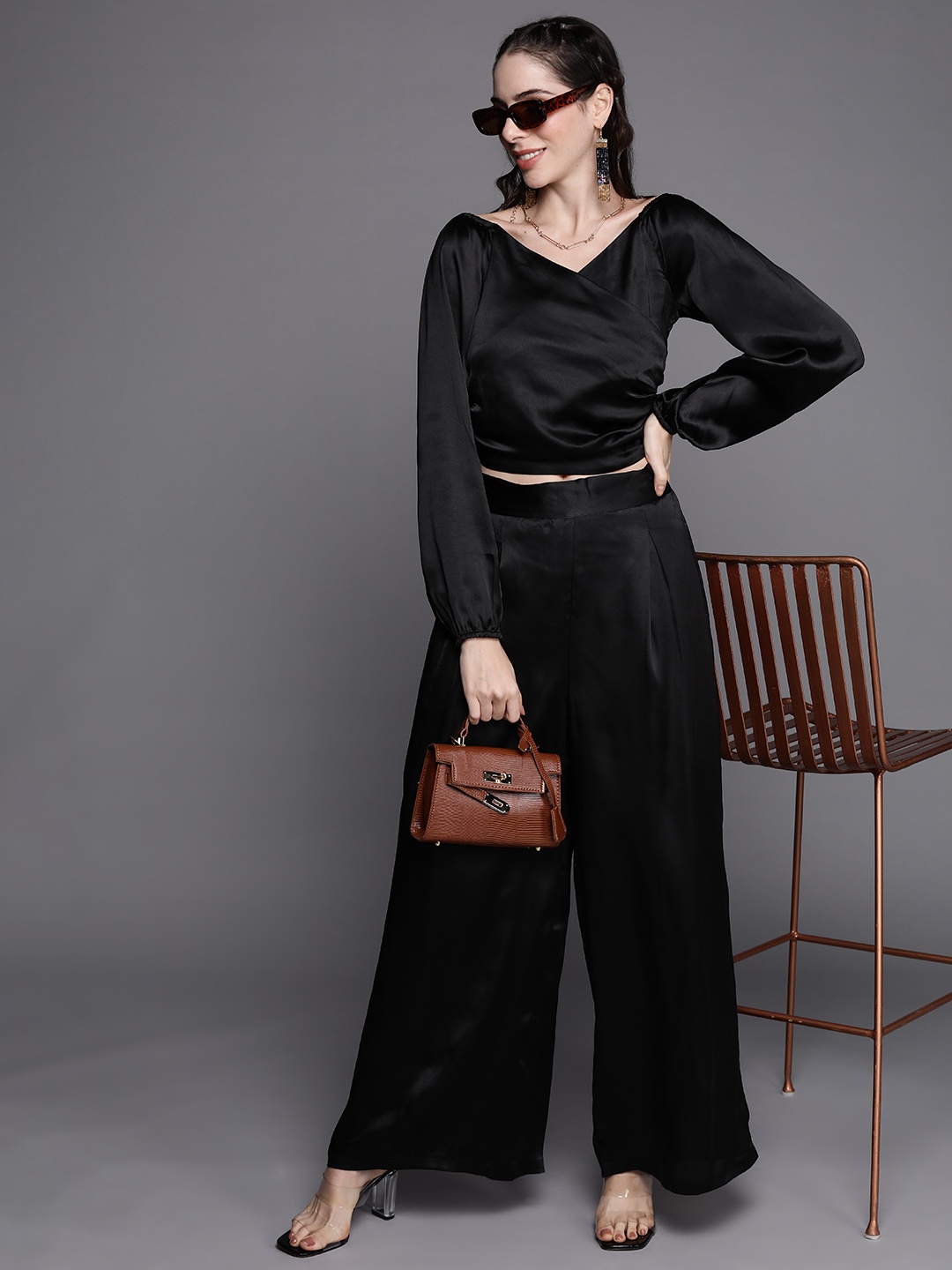 

SASSAFRAS Women Black Solid Satin Pleated Parallel Trousers