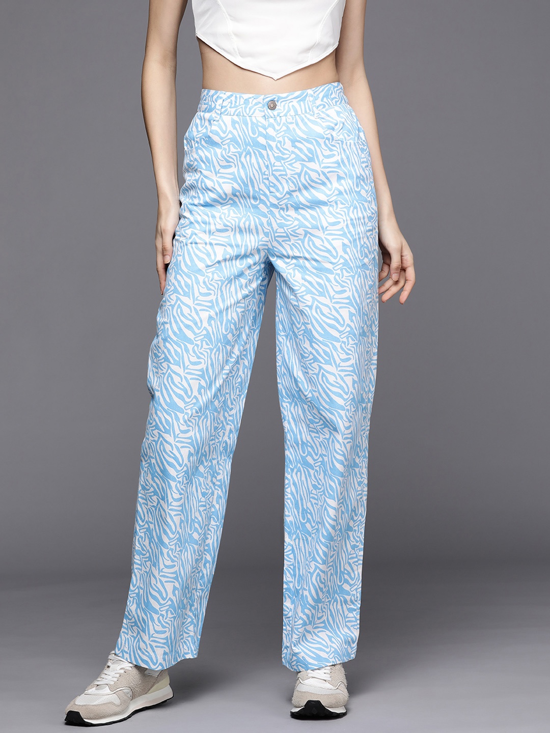 

SASSAFRAS Women Turquoise Blue Printed Cotton High-Rise Trousers
