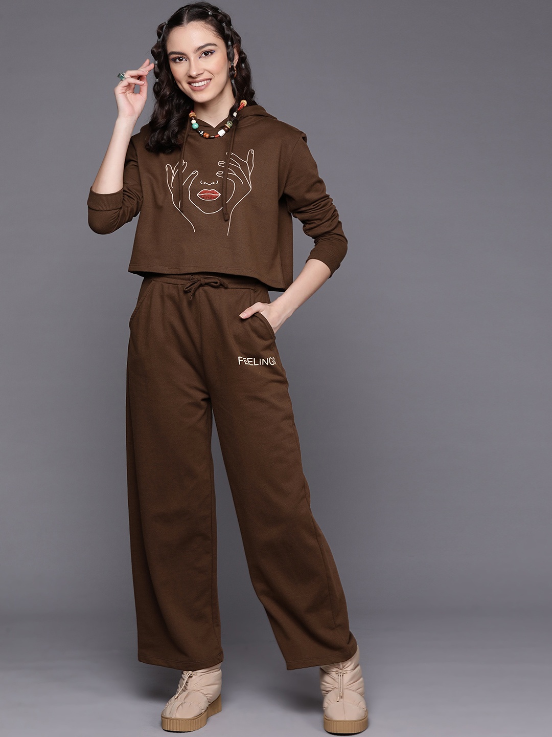 

SASSAFRAS Women Brown Printed Co-Ord Set