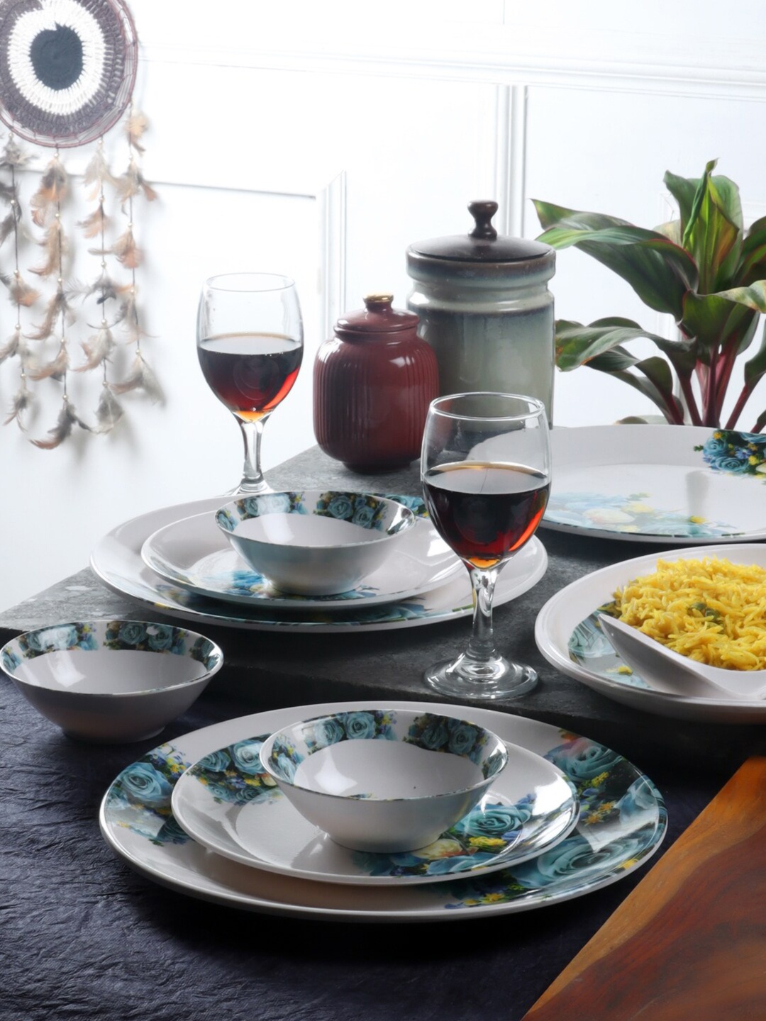 

CDI White & Blue 22 Pieces Dishwasher And Microwave Safe Melamine Glossy Dinner Set