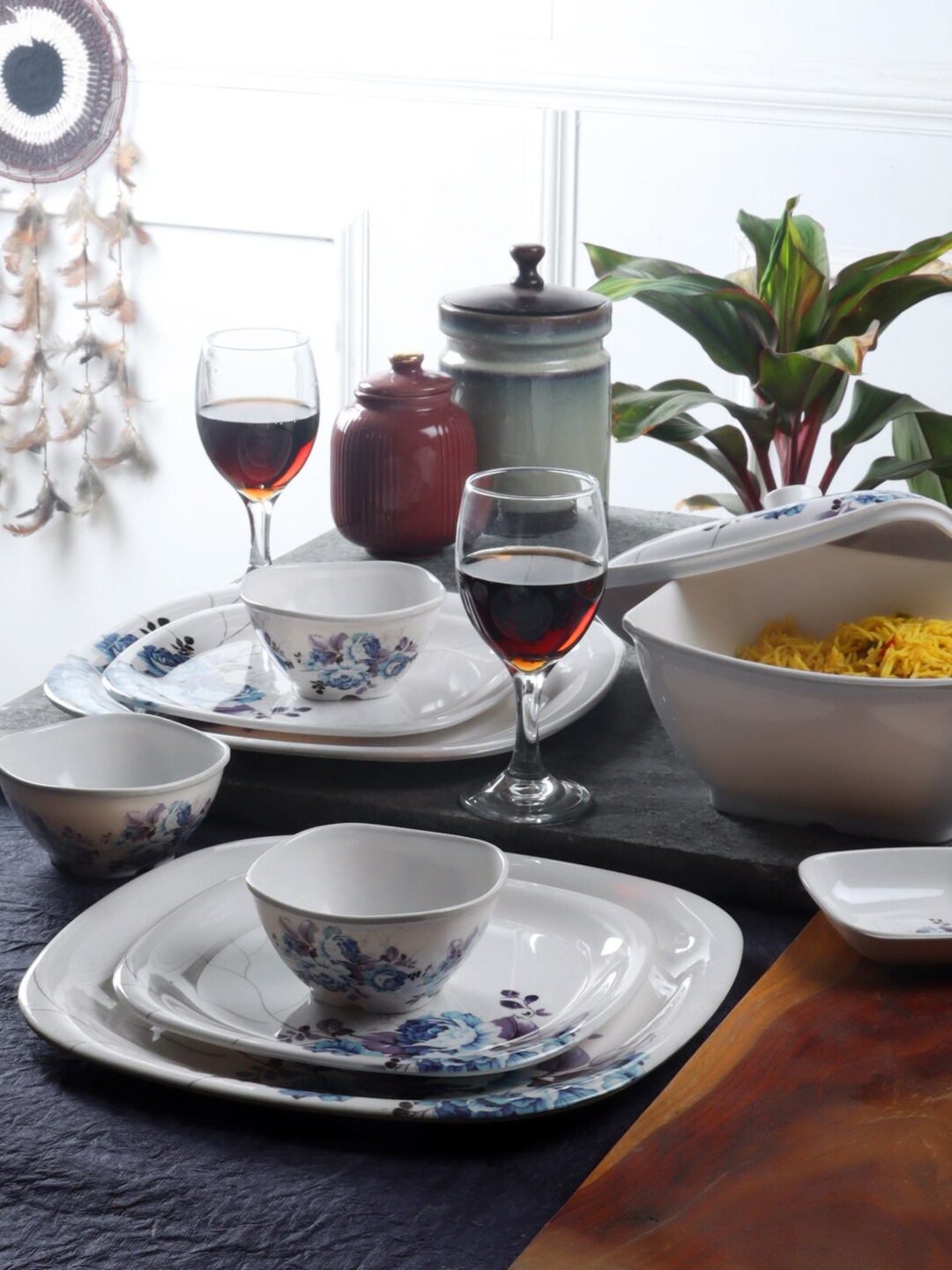 

CDI 26 Pieces Dishwasher And Microwave Safe Pieces Printed Melamine Glossy Dinner Set, White