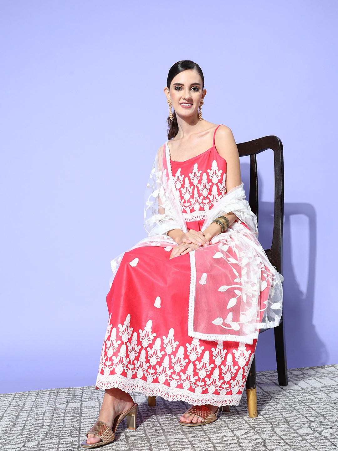 

InWeave Women Floral Pure Cotton Spaghetti Straps Kurta Set, Peach