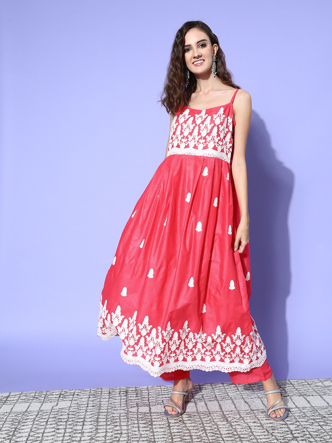 

InWeave Women Ethnic Motifs Pure Cotton Spaghetti Straps Kurta Set, Peach