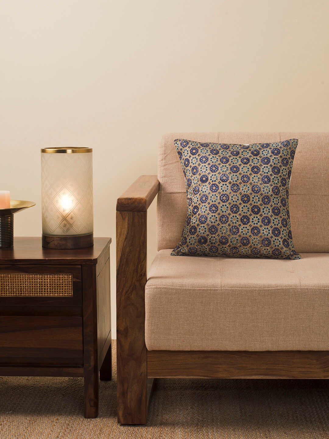 

Fabindia Blue & Gold-Toned Ethnic Motifs Square Cushion Covers