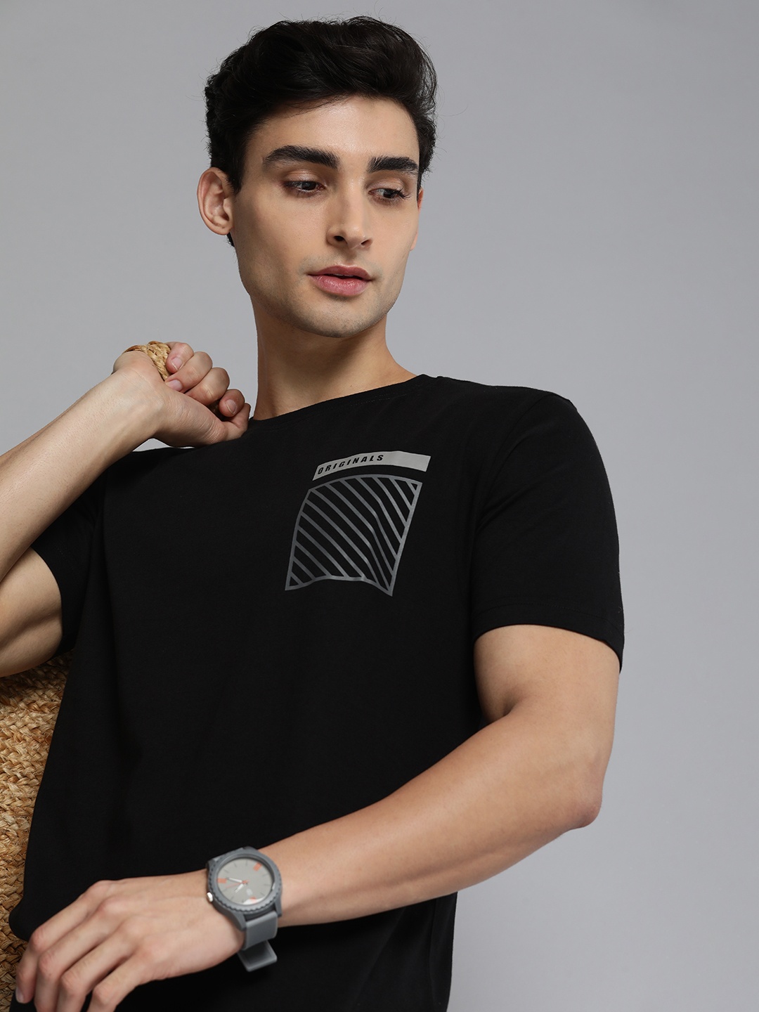 

HERE&NOW Men Black Printed Pure Cotton T-shirt