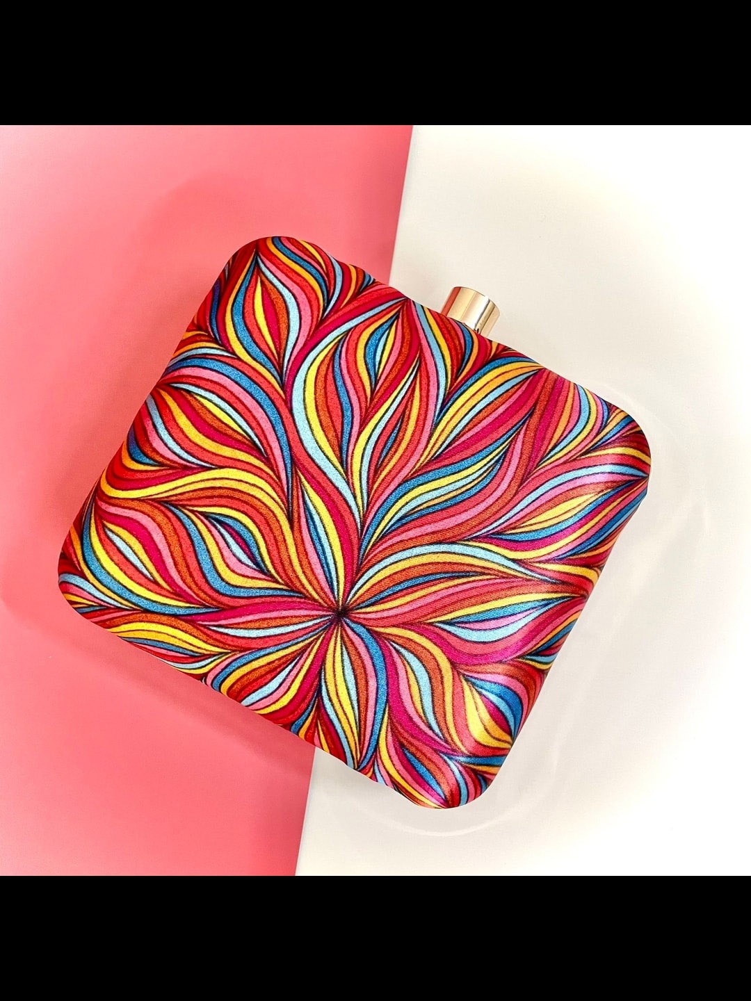 

Swisni Women Pink & Red Printed Box Clutch