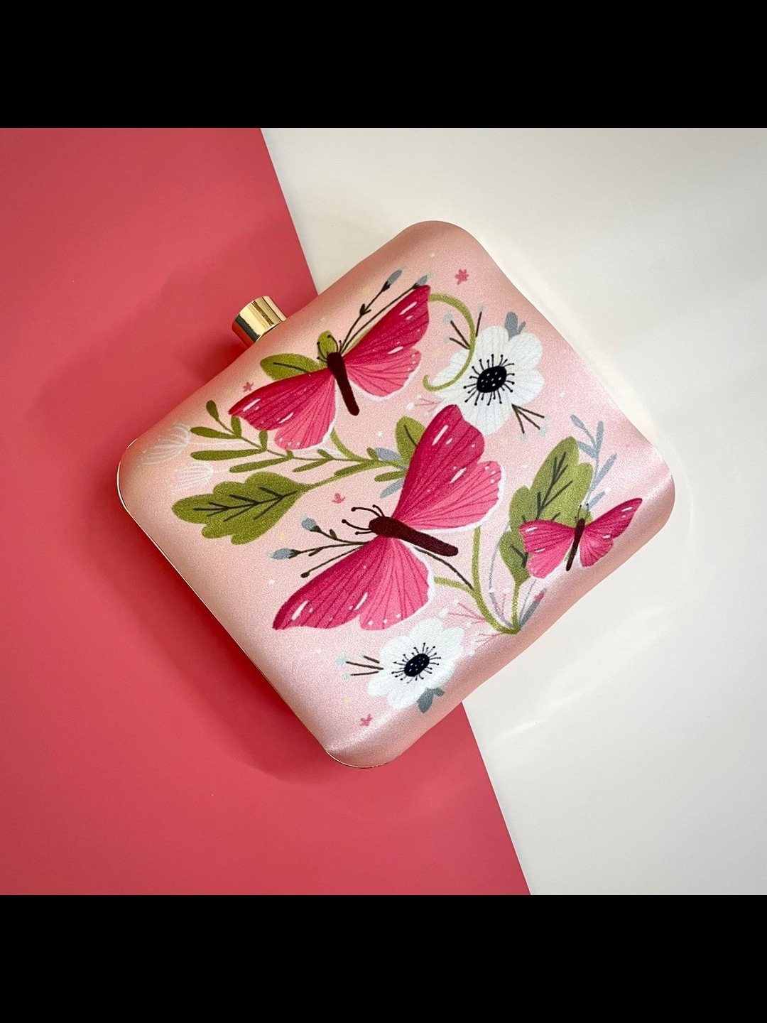 

Swisni Peach-Coloured & Red Printed Box Clutch