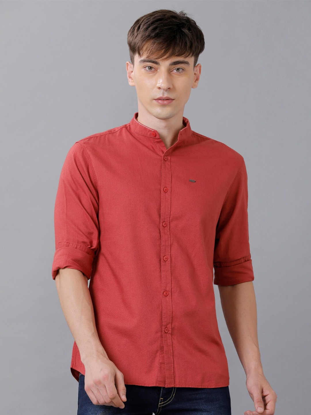 

IDENTITI Men Coral Pink Comfort Slim Fit Casual Shirt
