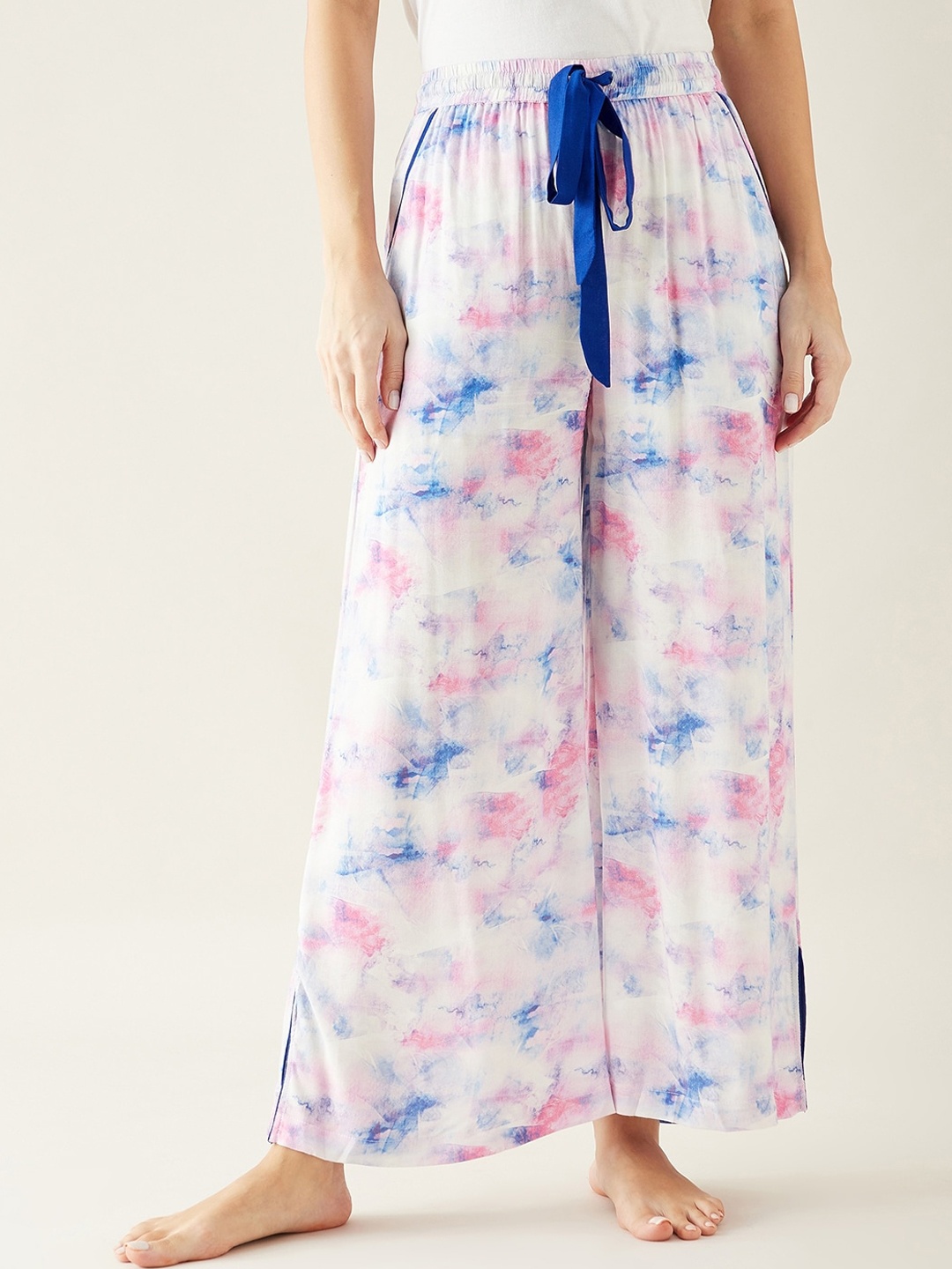 

The Kaftan Company Women White Digital Tie-Dye Printed Flared Lounge Pant