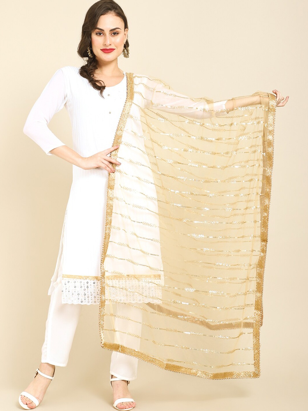 

Miaz Lifestyle Gold-Toned Embellished Striped Dupatta With Sequinned