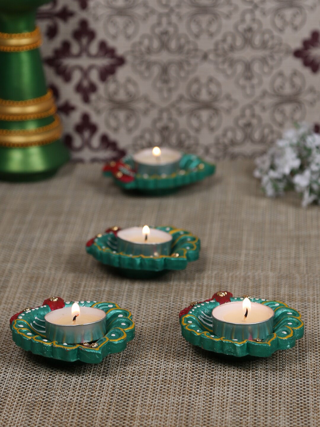 

Aapno Rajasthan Pack Of 4 Hand Painted Terracotta Leaf Shape Diya, Green