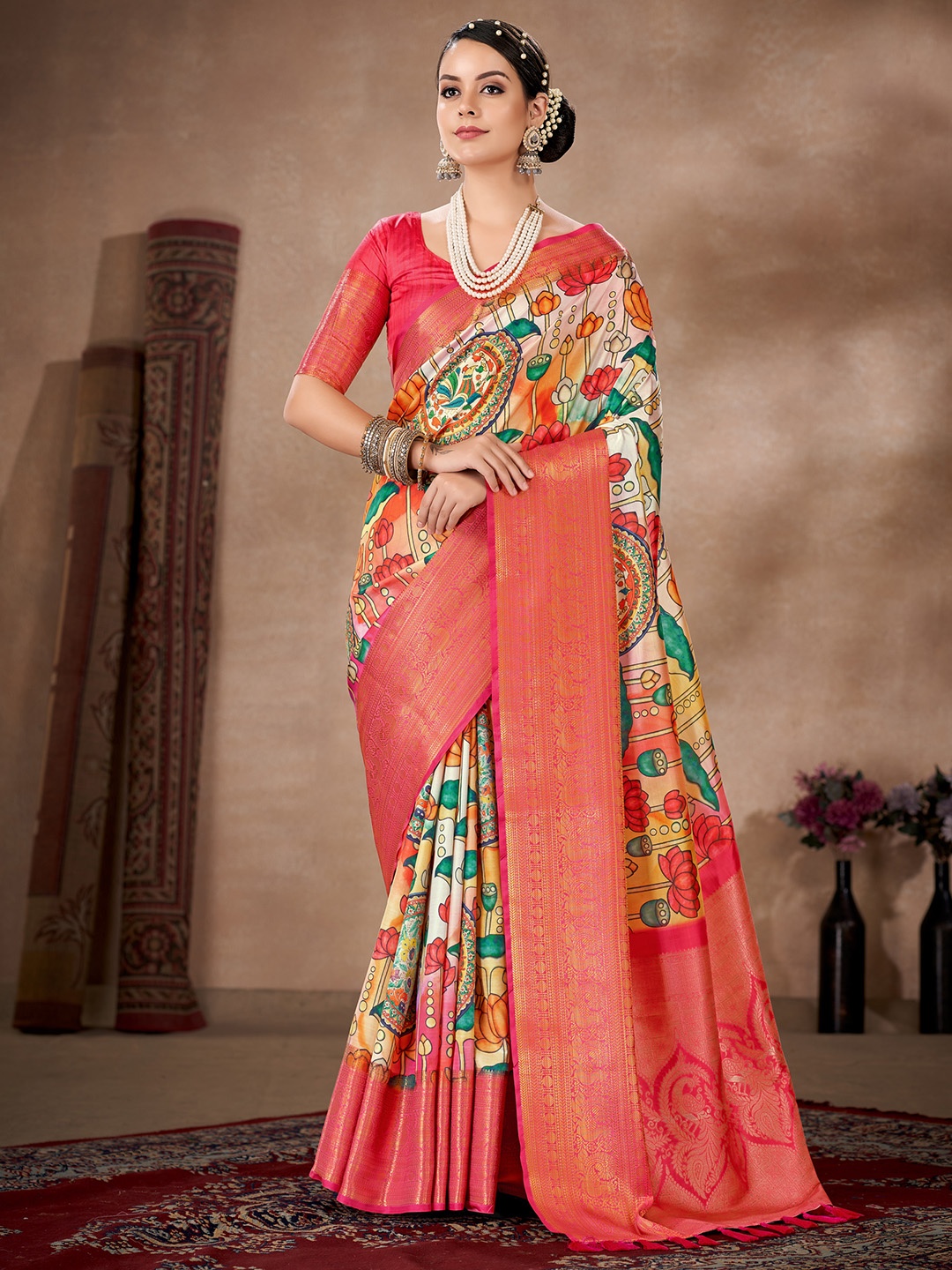 

Silk Land Off White & Peach-Coloured Ethnic Motifs Zari Art Silk Banarasi Saree