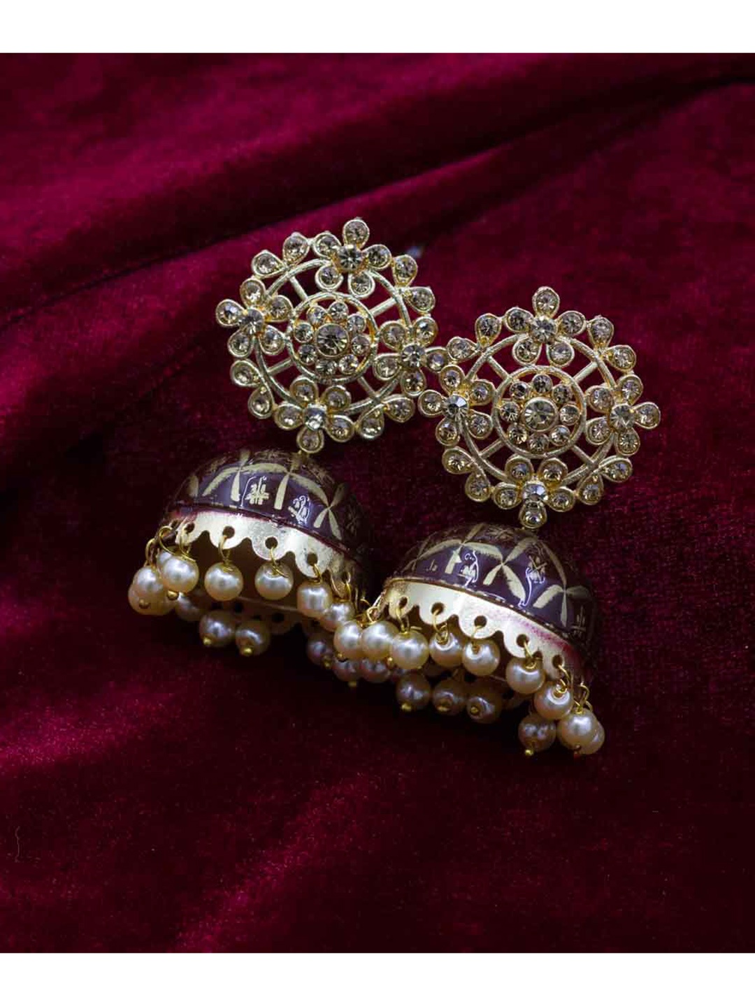 

SAIYONI Brown & Gold-Plated Dome Shaped Jhumkas Earrings