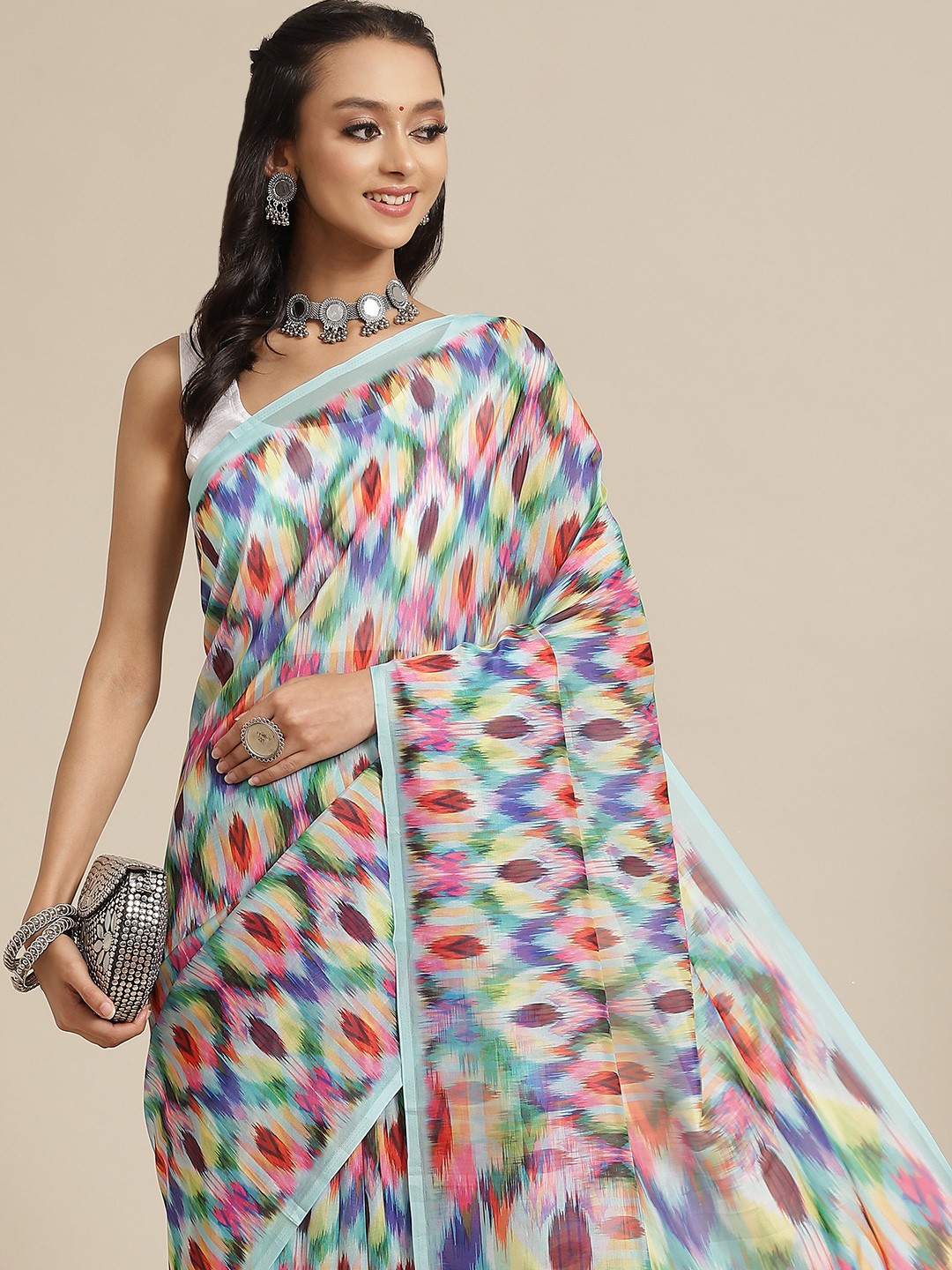 

Silk Land White & Blue Block Print Saree