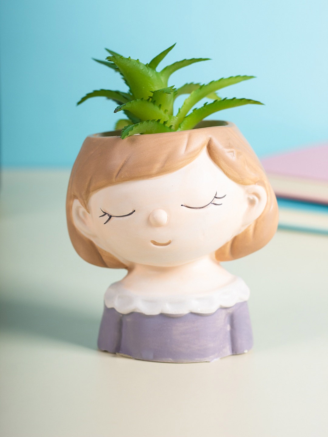 

MARKET99 Brown & Green Lady Face Artificial Planter Pot