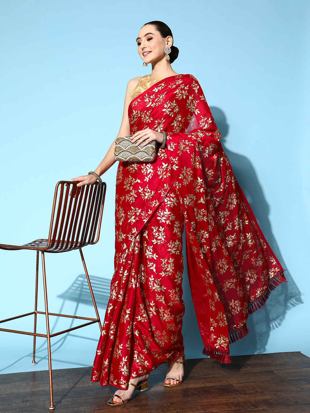 

Tikhi Imli Red & Gold Floral Foil Print Saree