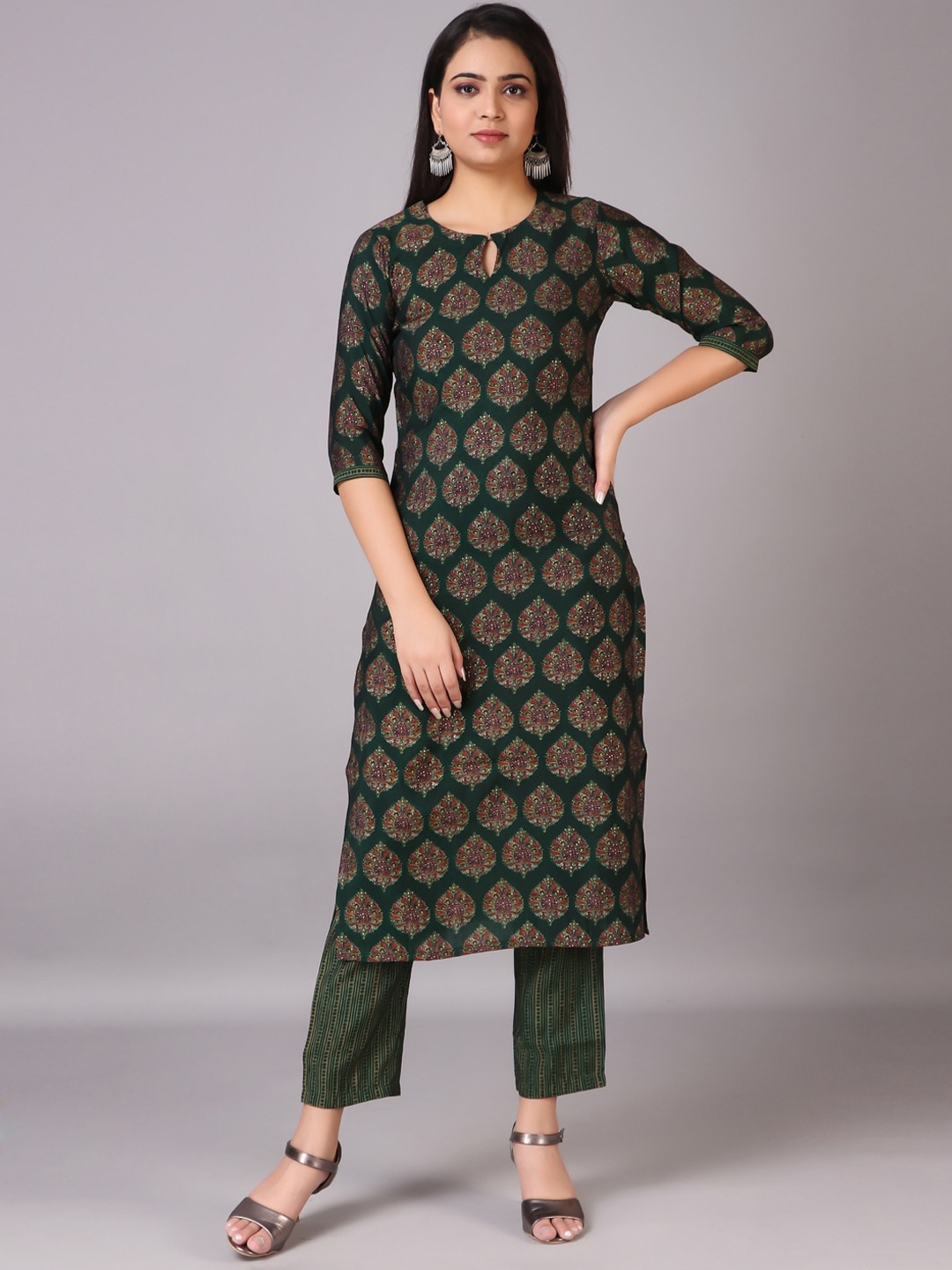 

V TRADITION Women Green Ethnic Motifs Printed Kurta with Trouser Set