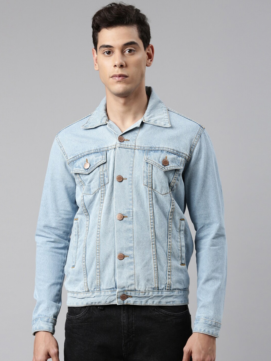 

CINOCCI Men Blue Denim Jacket with Patchwork