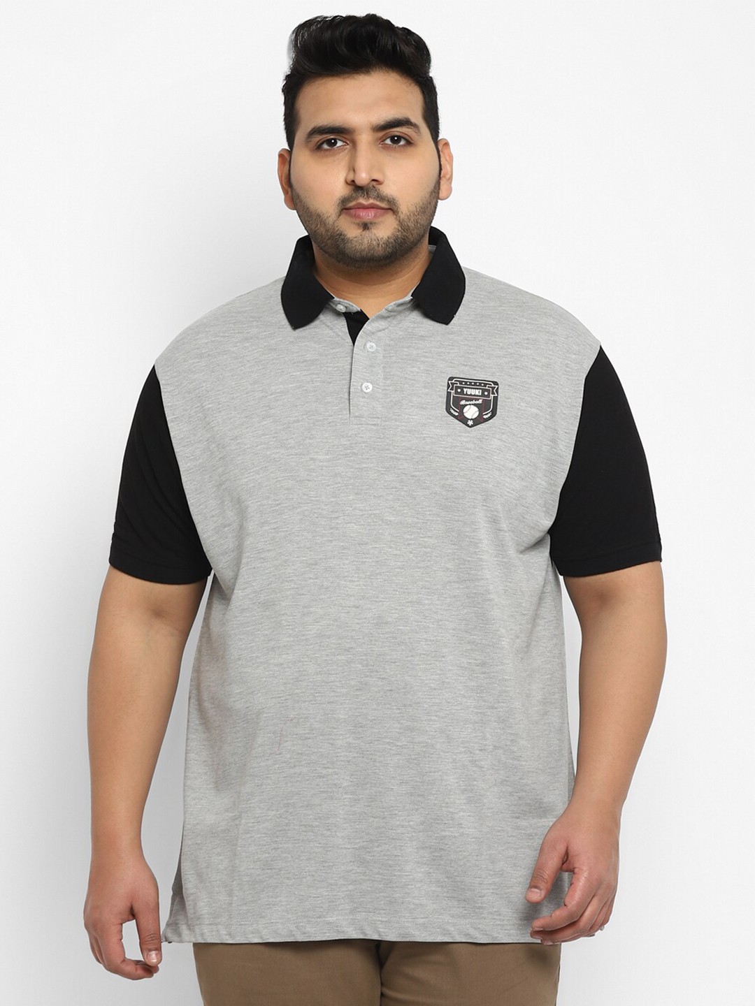 

Yuuki Men Plus Size Grey & Black Polo Collar Polyester T-shirt