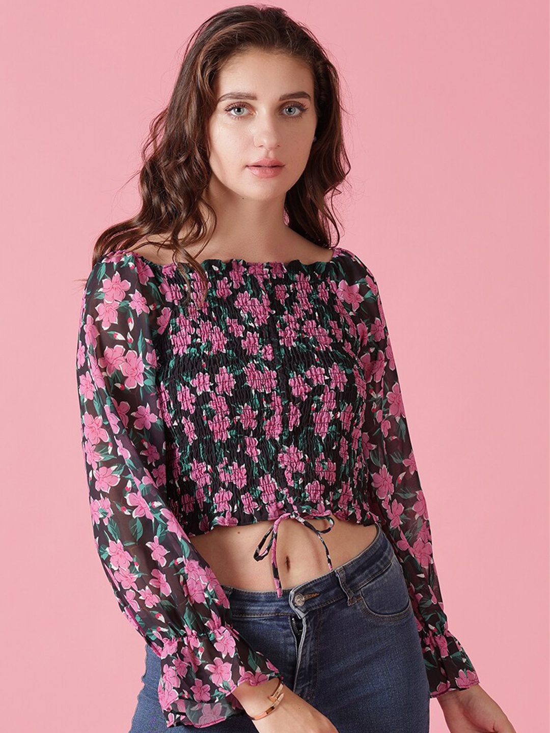 

Gipsy Women Black & Pink Floral Print Blouson Crop Top