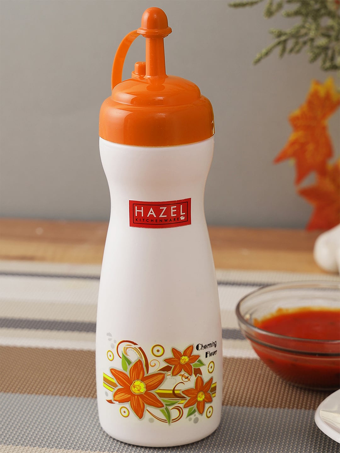 

HAZEL Orange & White Printed Plastic Sauce Bottle for using at Home & Restaurent