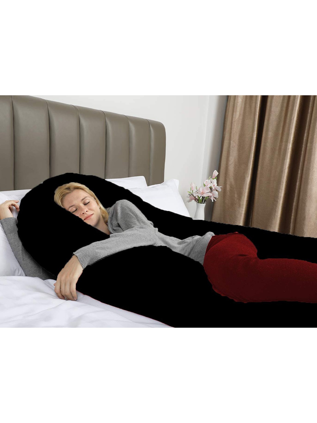 

Pum Pum Black Ultra Soft Hollow Fiber U Shaped Maternity Pillow