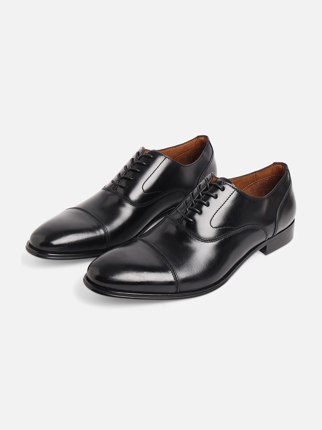 

ALDO Men Black Solid Leather Formal Oxfords