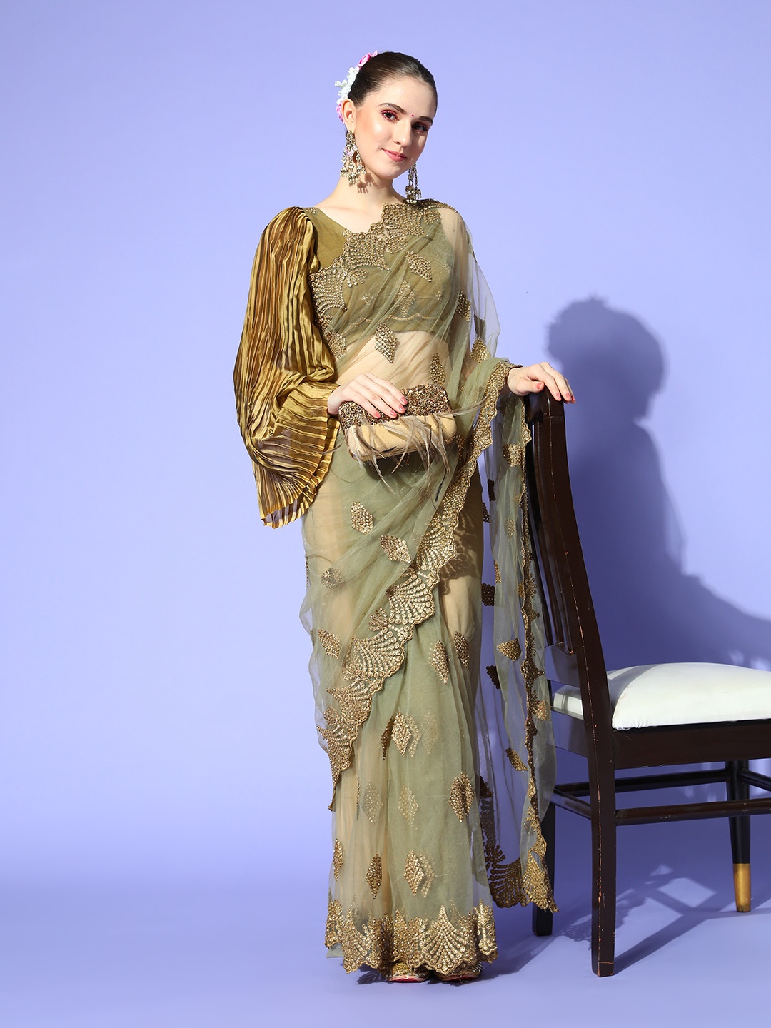 

Tikhi Imli Green & Gold-Toned Embellished Beads & Stones Net Saree
