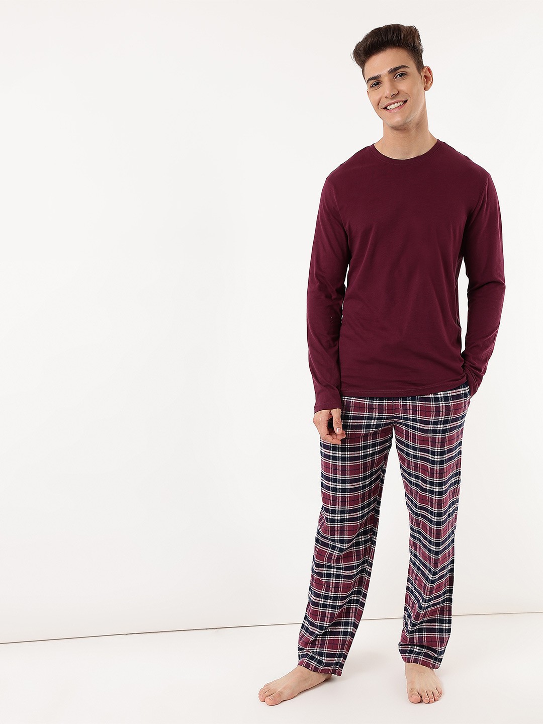 

Marks & Spencer Men Burgundy Pure Cotton Night Suit