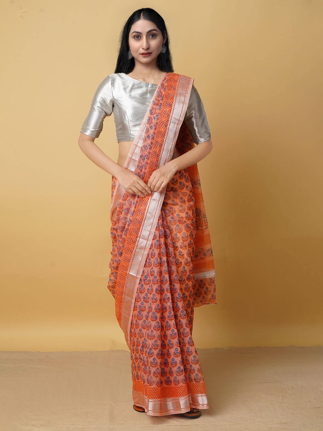 

Unnati Silks Peach-Coloured & Blue Ethnic Motifs Zari Pure Cotton Kota Saree