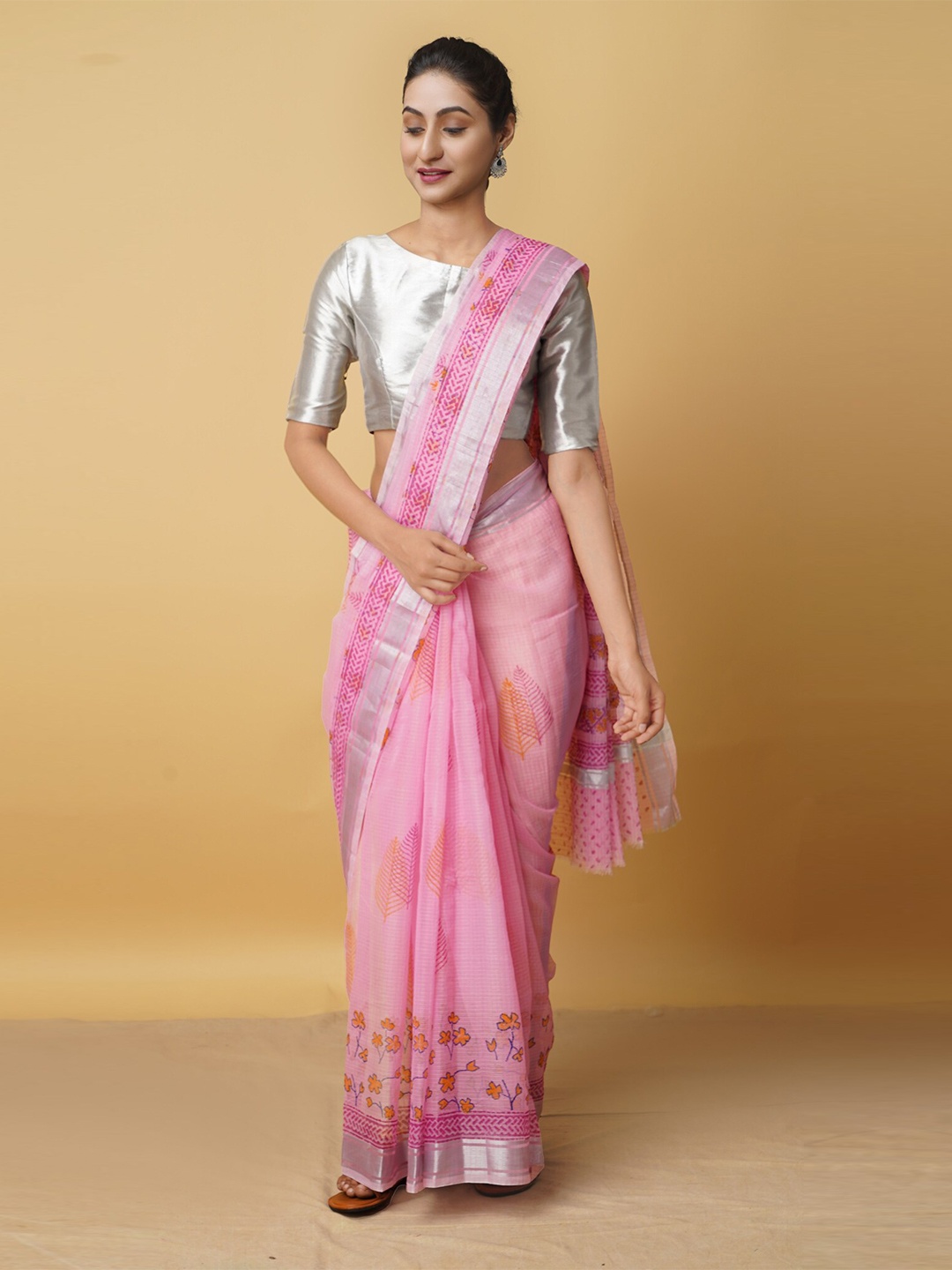 

Unnati Silks Pink & Silver-Toned Ethnic Motifs Zari Pure Cotton Kota Saree